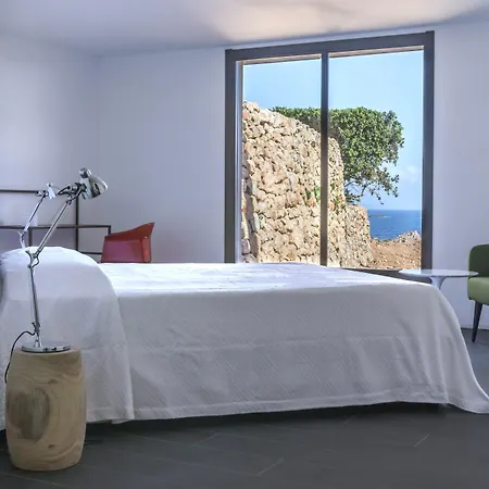 Pirreca Aparthotel Favignana